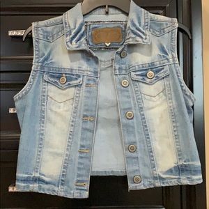 Faded Crop Sleeveless Denim Jacket